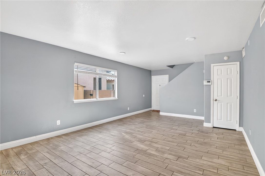 7520 Bowles Drive — photo 2