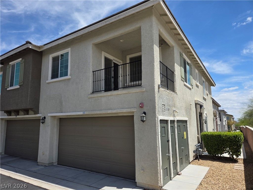 8577 Insignia Avenue 103 — photo 1