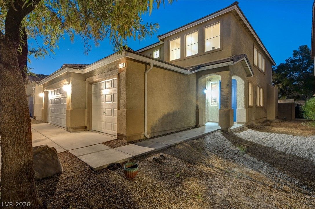 4420 Desert Home Avenue — photo 4