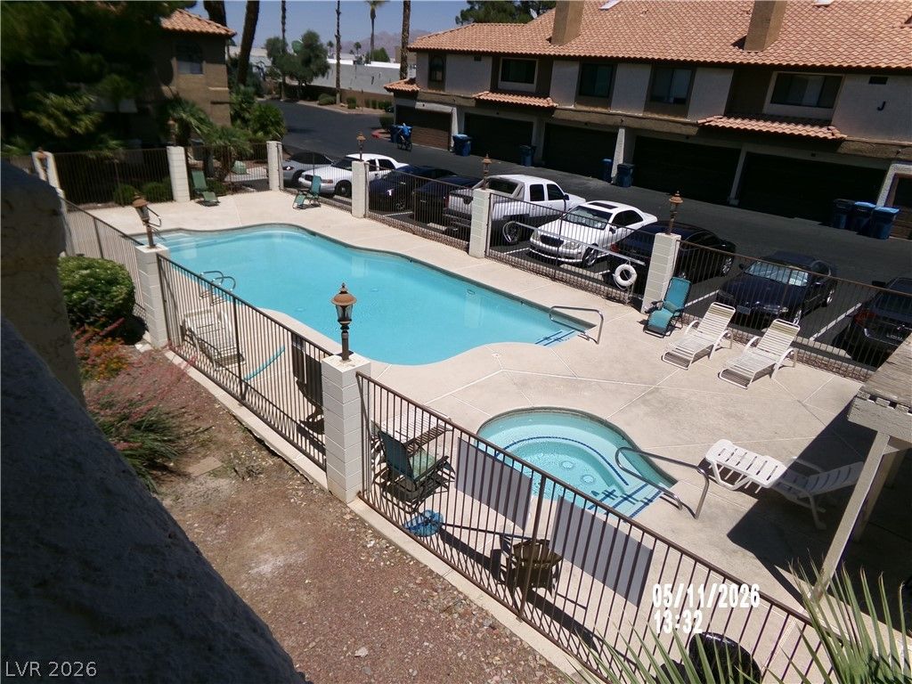 2995 East Sunset Road 222 — photo 1
