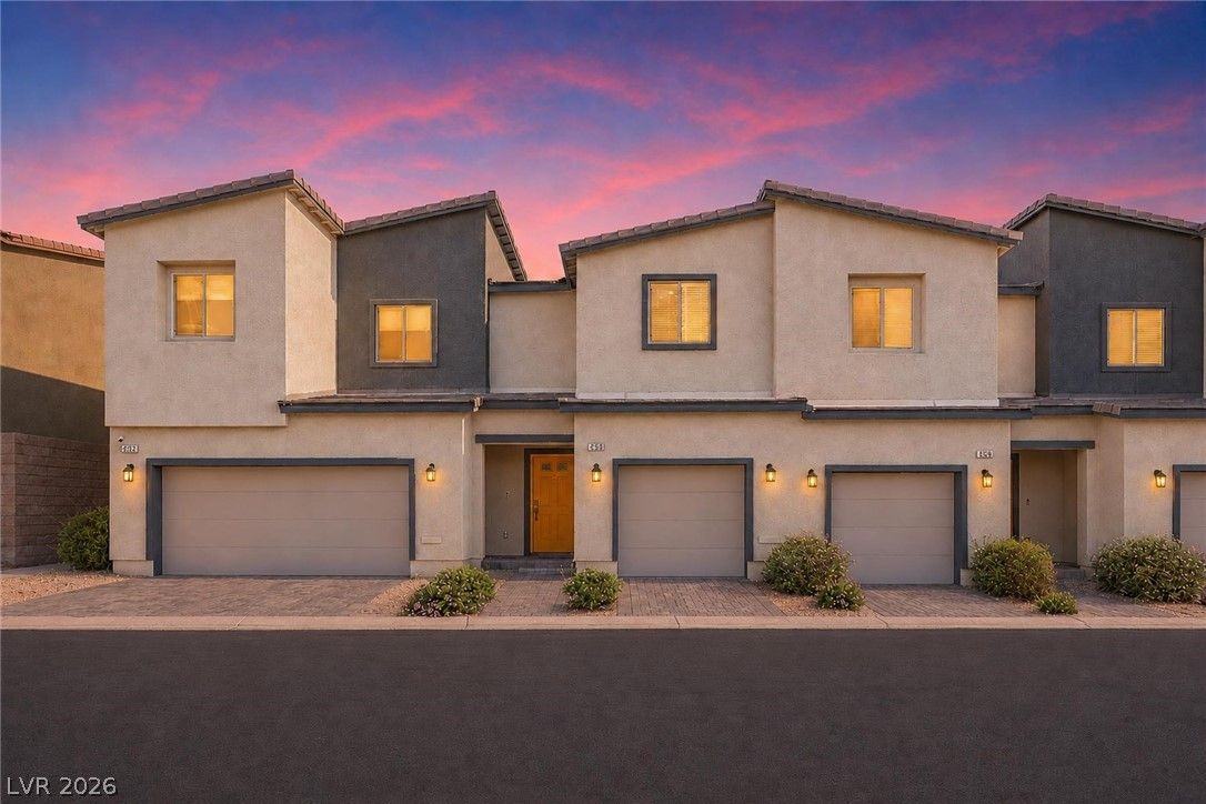 4258 Lunar Canyon Avenue — photo 1
