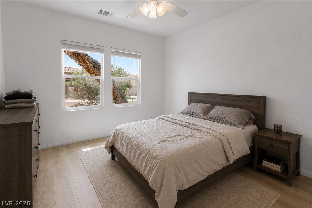 2250 Sandstone Cliffs Drive — photo 4
