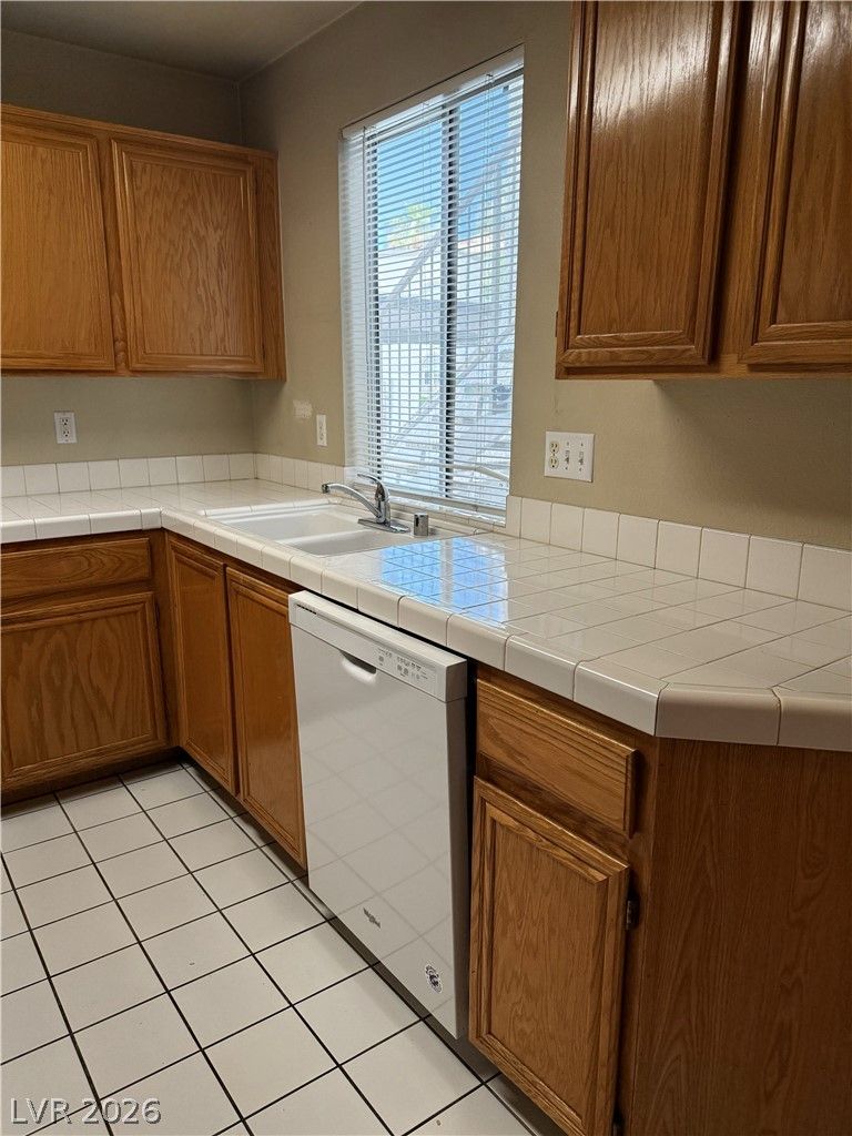 3125 North Buffalo Drive 1135 — photo 5 of 13
