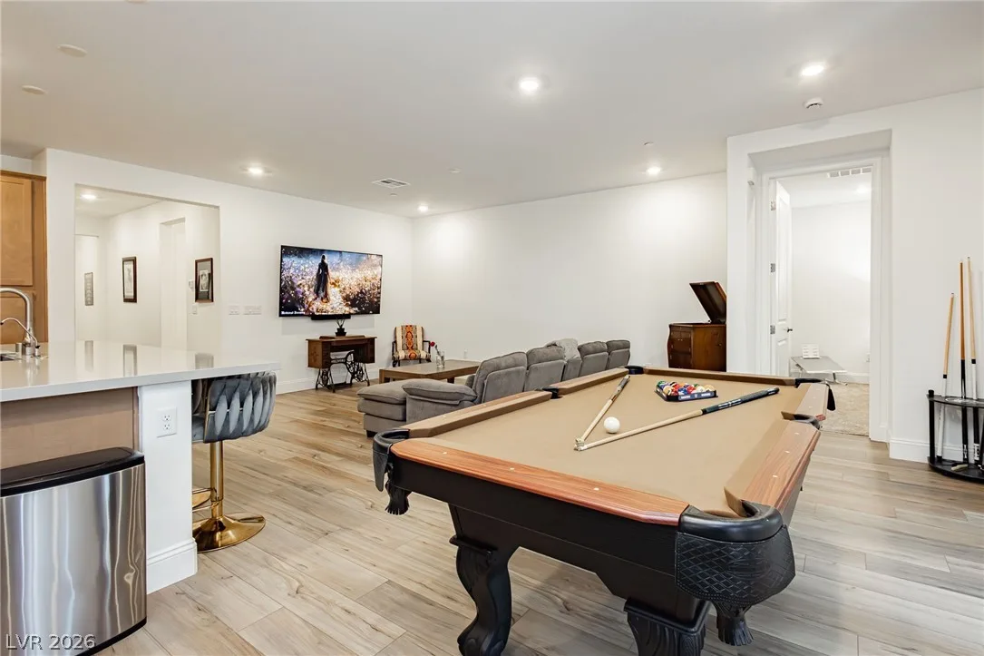 10135 Carmine Clay Drive — photo 4