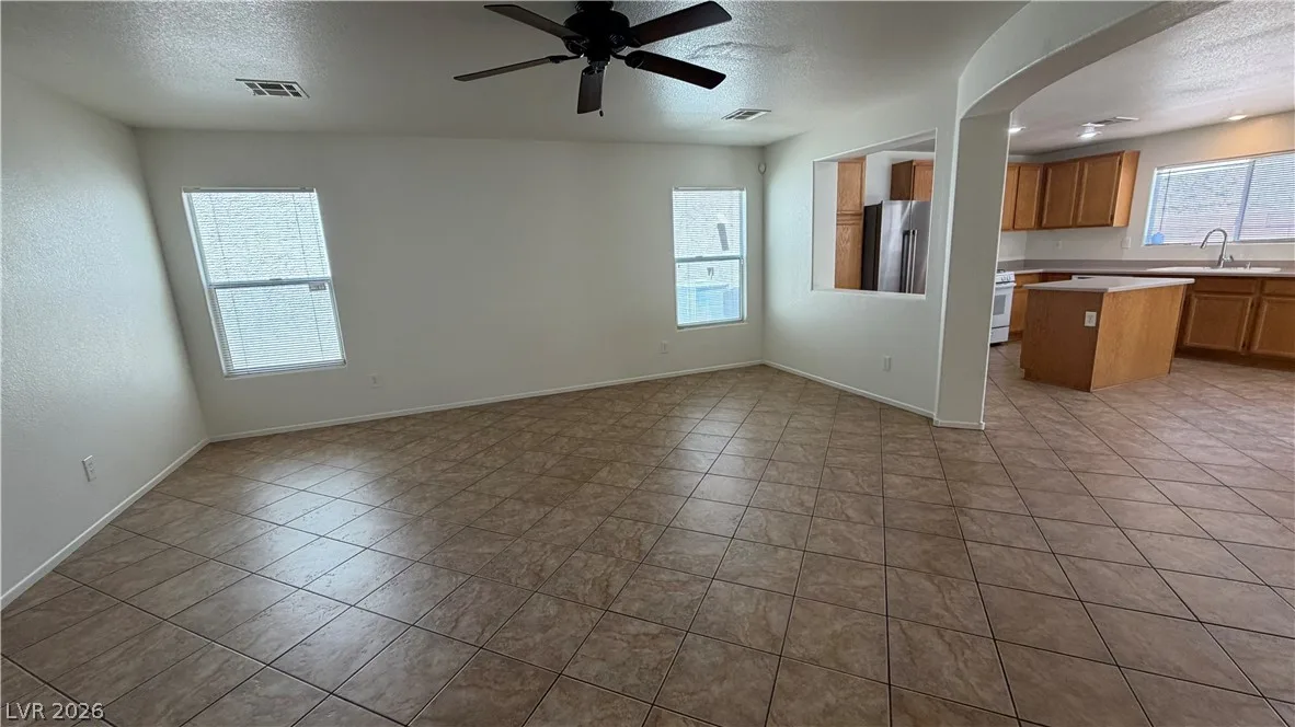718 THORNFORD Street — photo 5