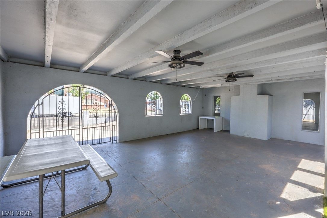1908 Melinda Avenue — photo 3 of 27