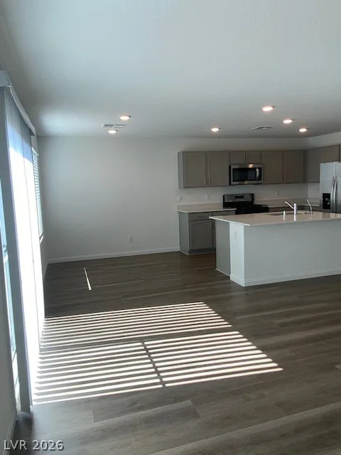 10370 Ricordi Street — photo 3
