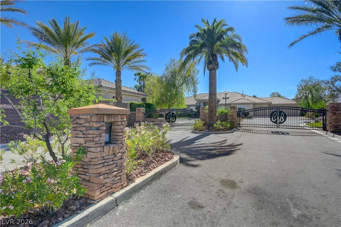 2290 Casa Bella Court — photo 3 of 65