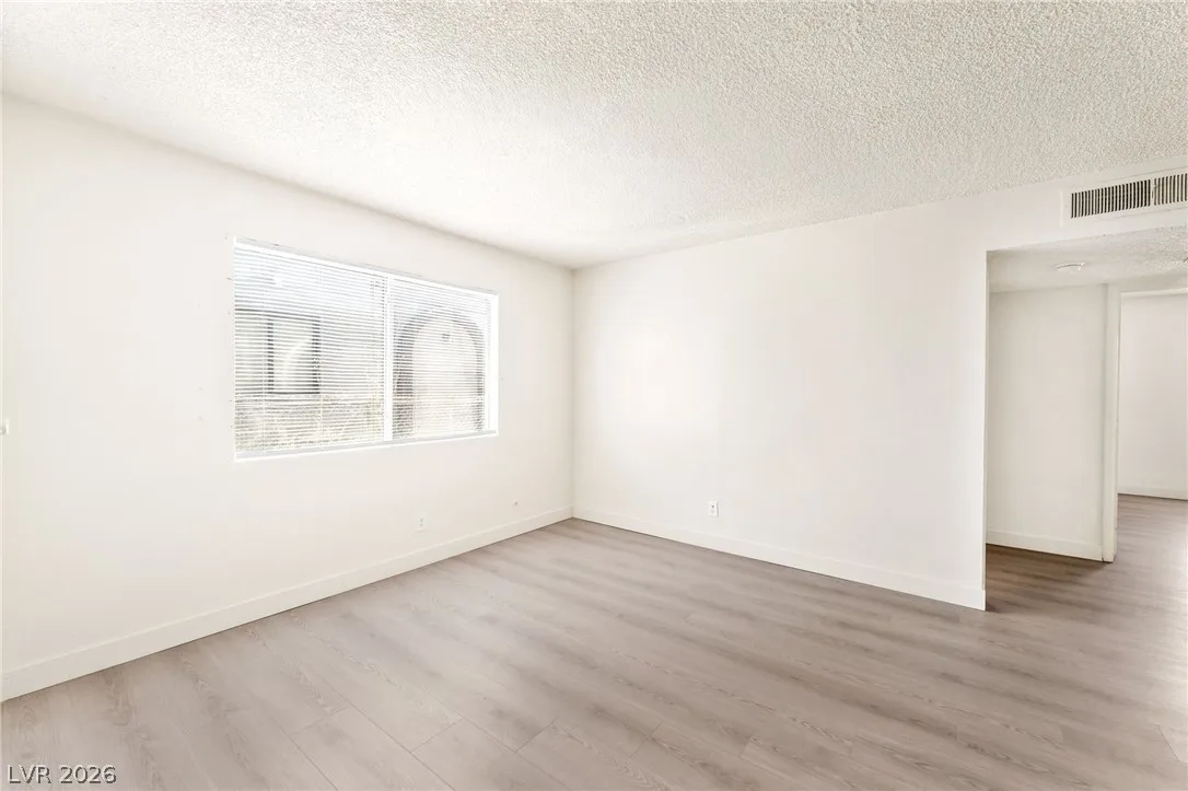 5309 West Cheyenne Avenue 2 — photo 4
