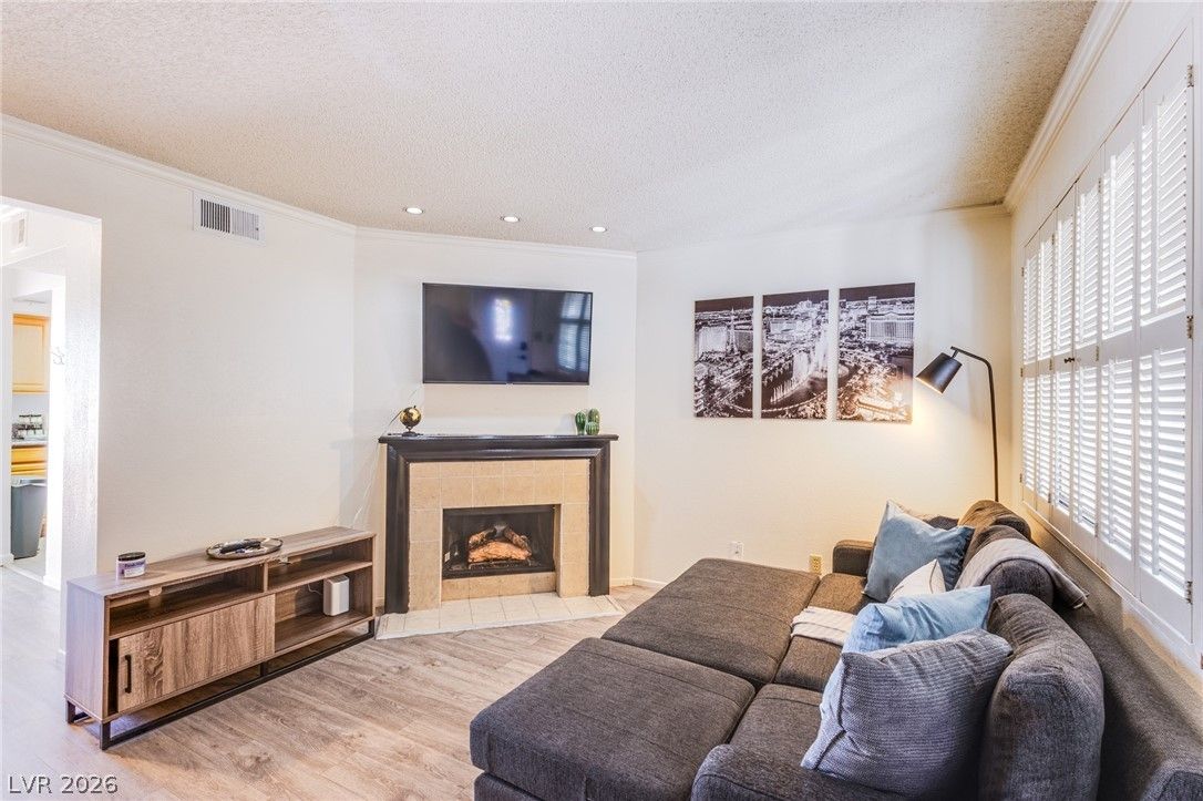 5240 Janfred Court 1 — photo 1