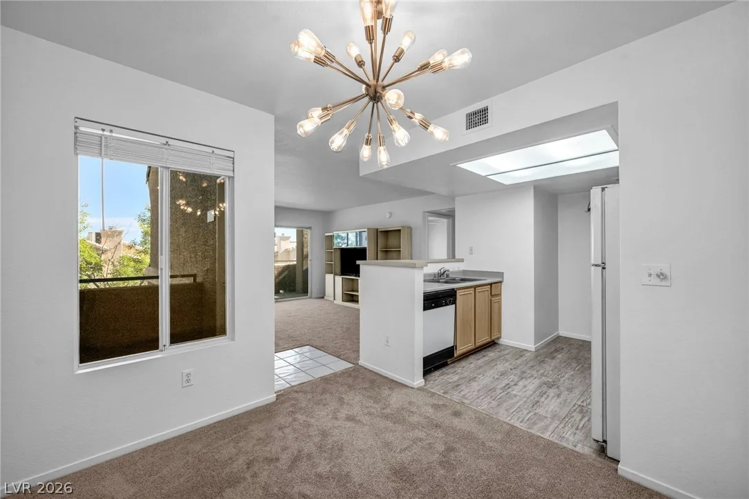 8070 West Russell Road 2060 — photo 4