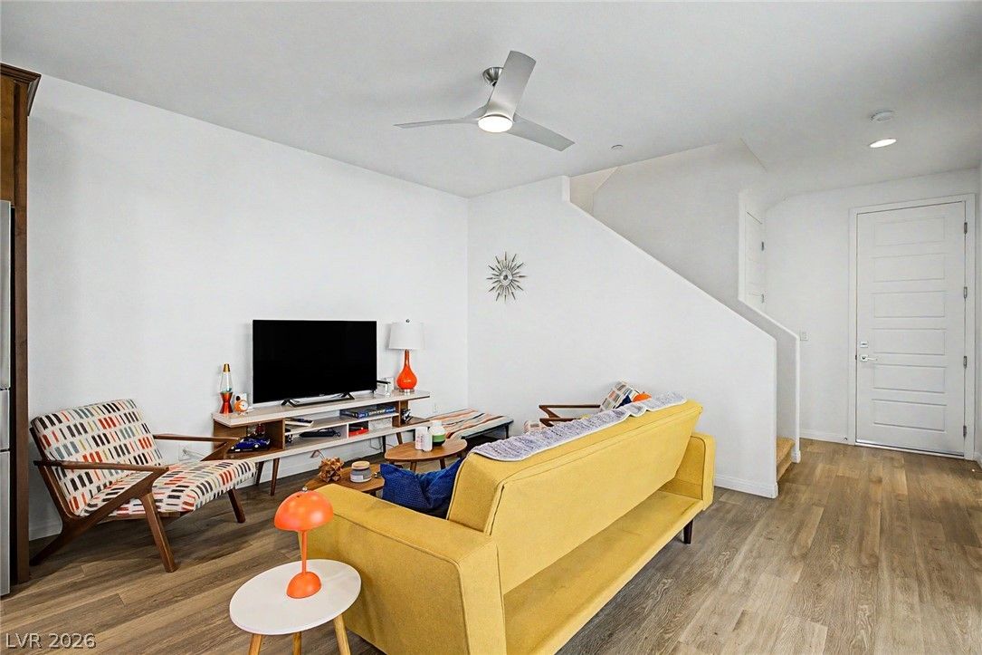 72 Kimberlite Drive — photo 4