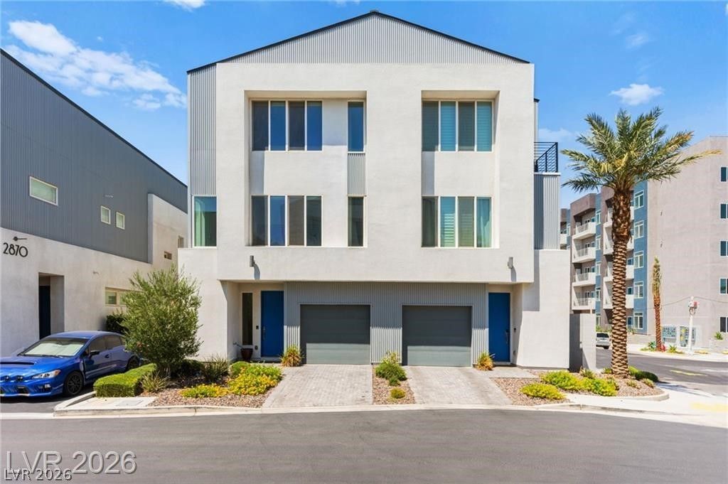 2860 Blue Key Court 2 — photo 5