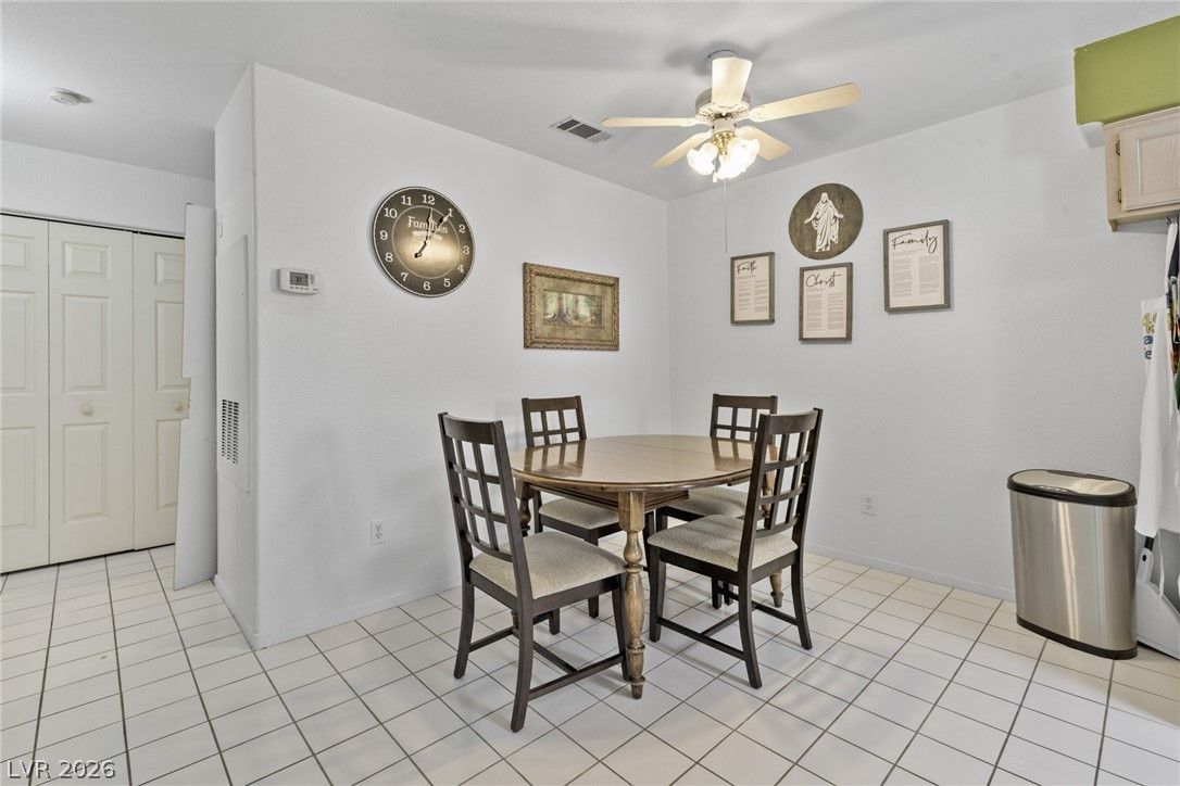 2725 South Nellis Boulevard 2137 — photo 4