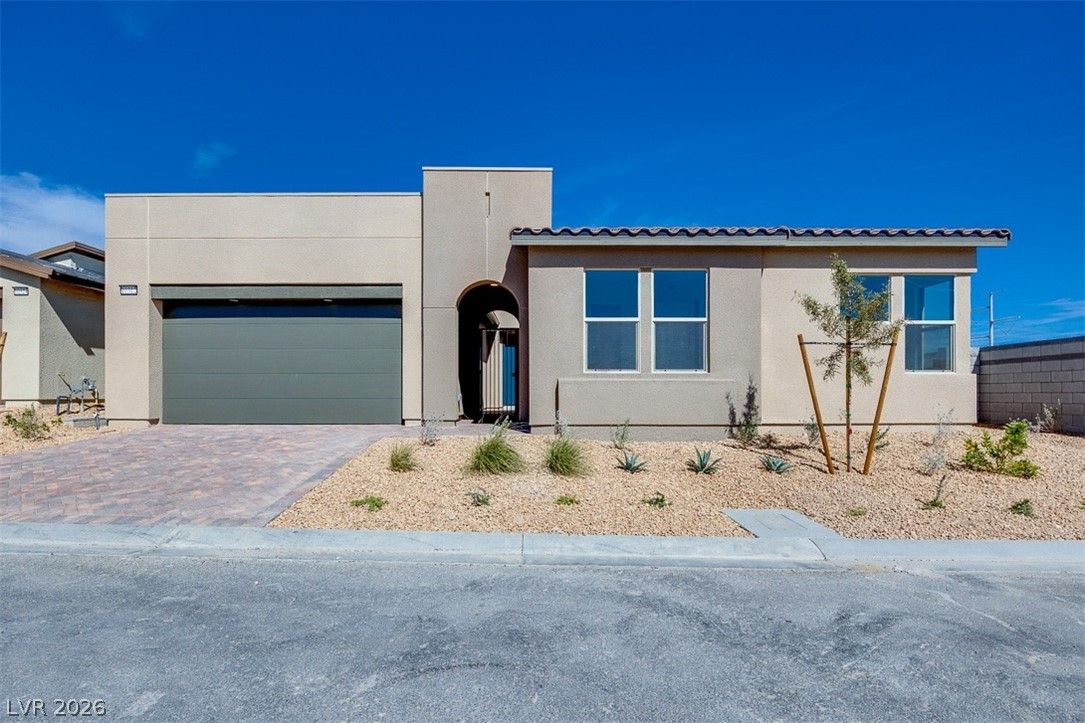 10312 Peako Hills Avenue — photo 2