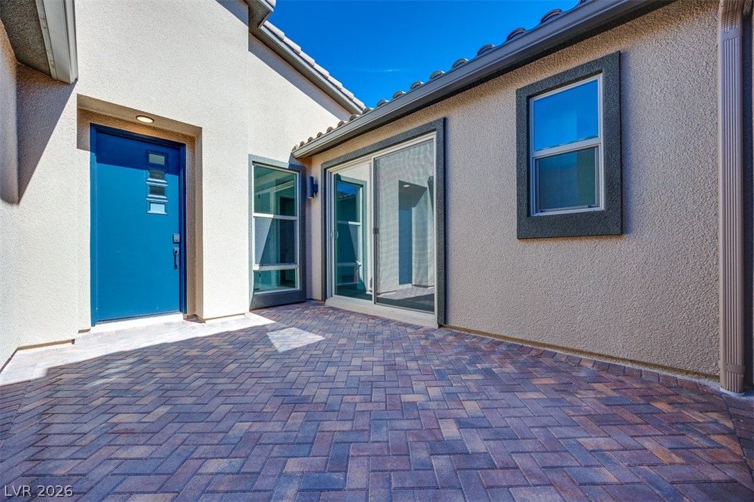 10312 Peako Hills Avenue — photo 4