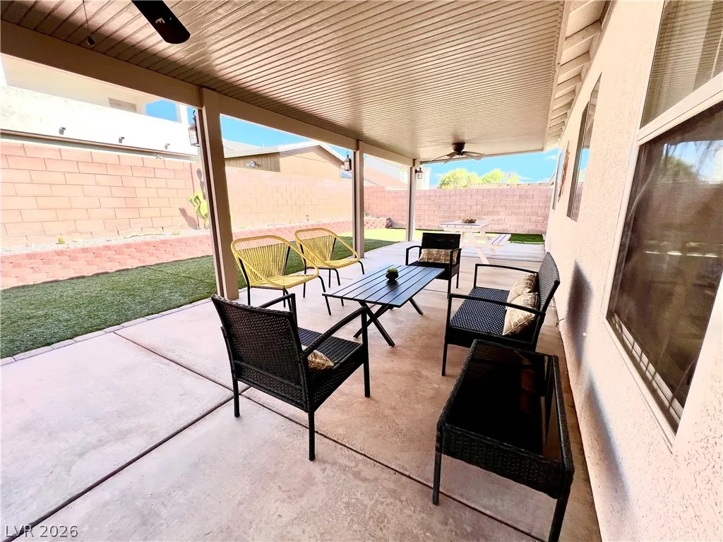 2742 Herron Hills Street — photo 4 of 10