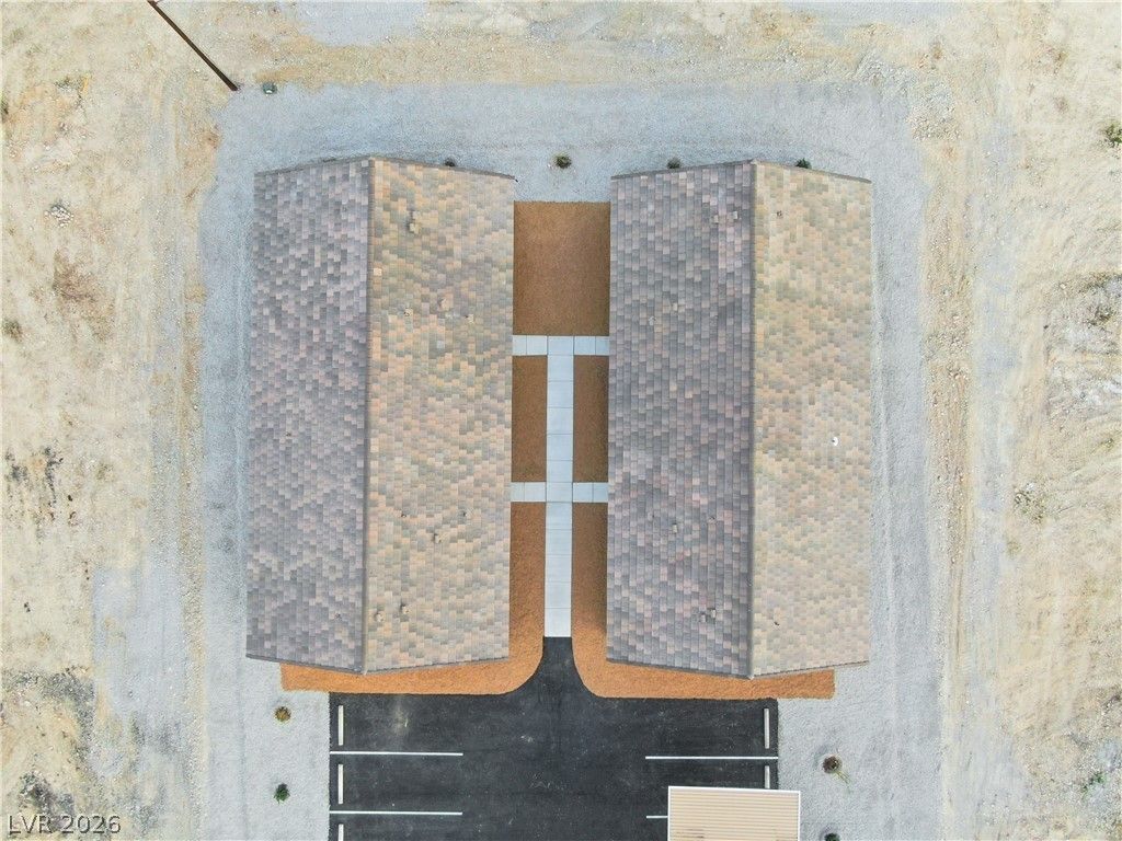 1100 Sixshooter — photo 3