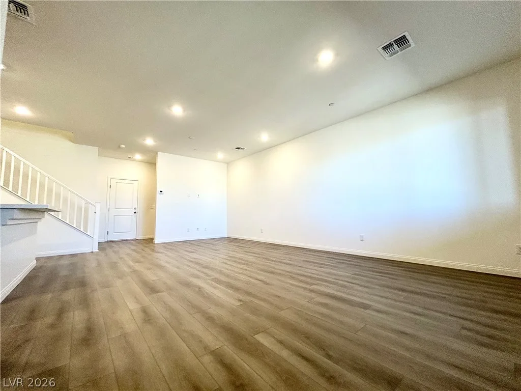 12476 Kings Creek Place — photo 3