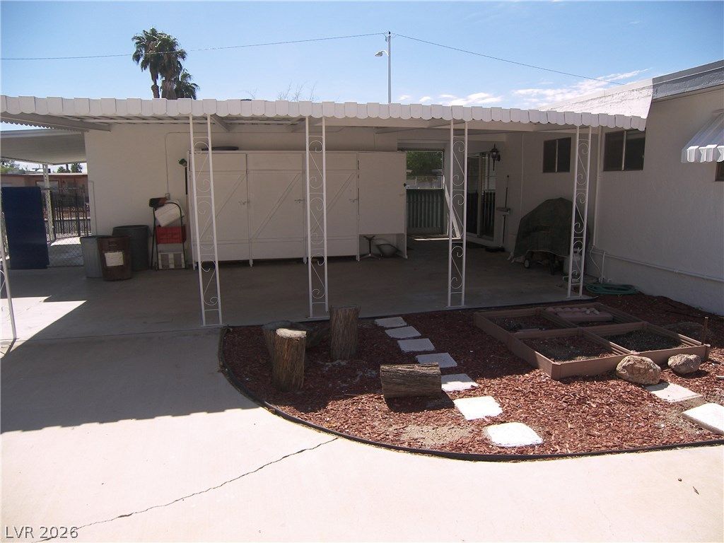 5908 Heron Avenue — photo 5 of 27