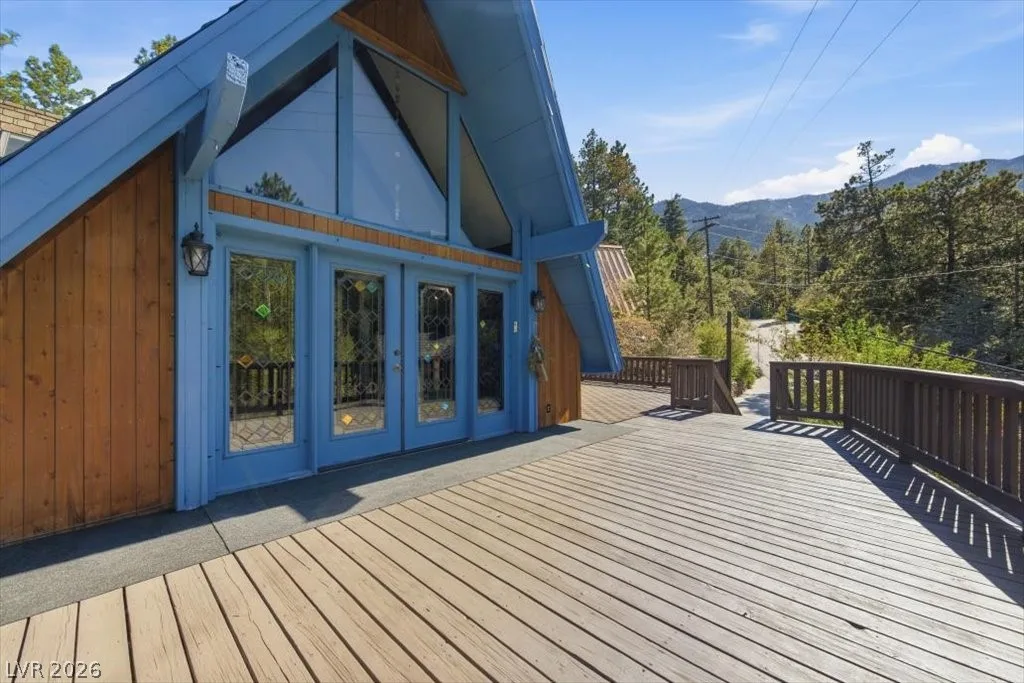 4065 Mont Blanc Way — photo 2