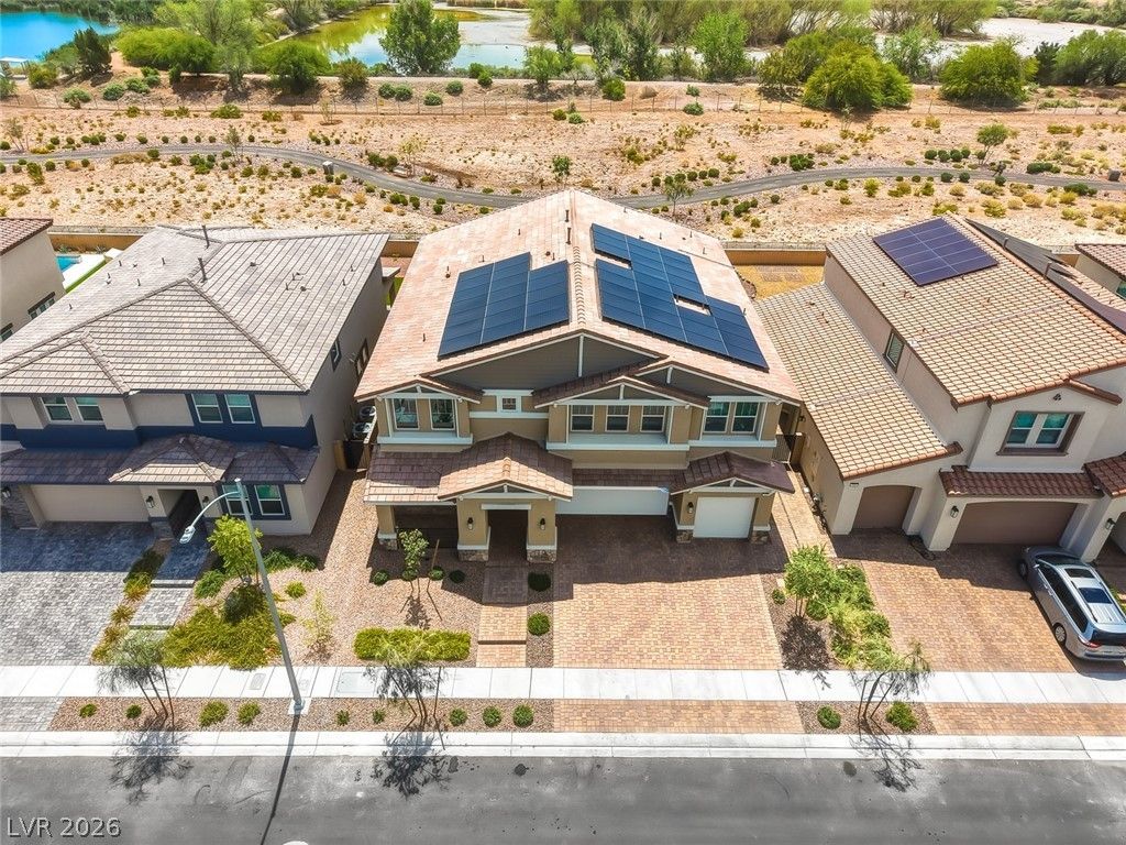 445 Winter Dove Avenue — photo 3