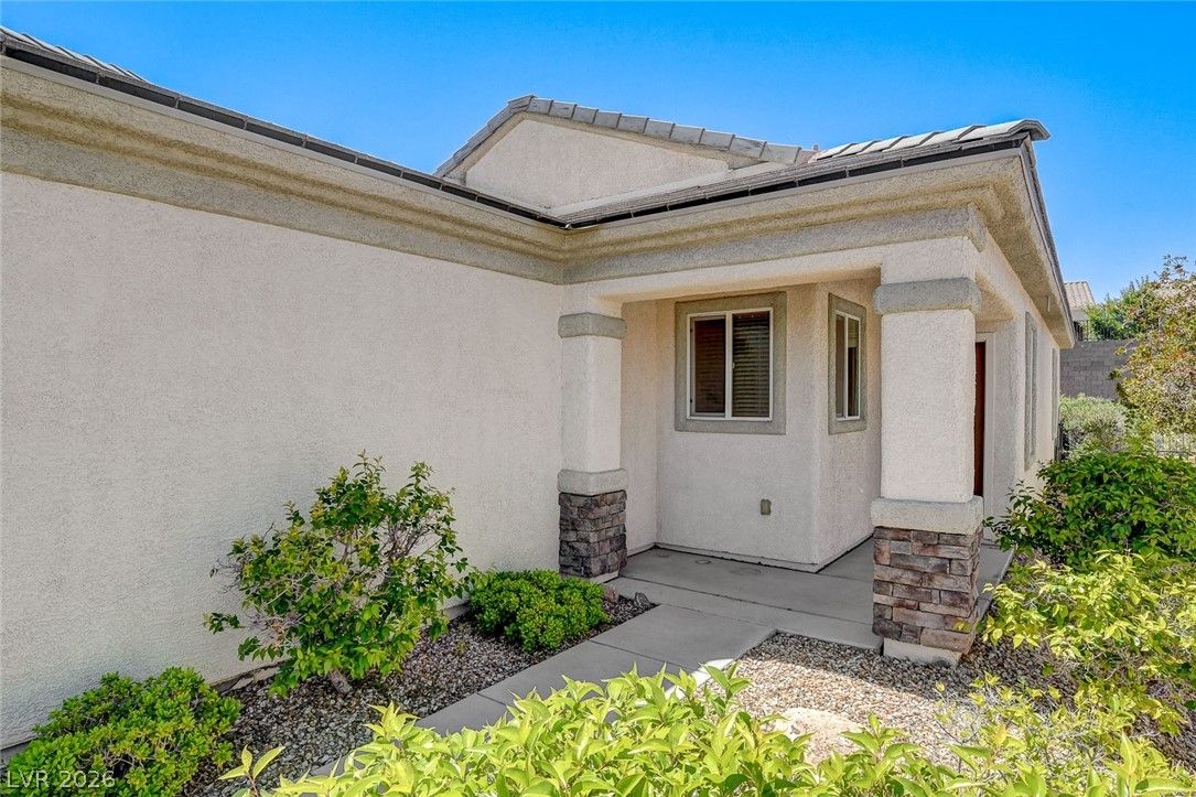 2607 Red Planet Street — photo 4 of 36
