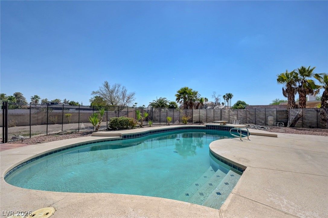 6975 Obannon Drive — photo 4