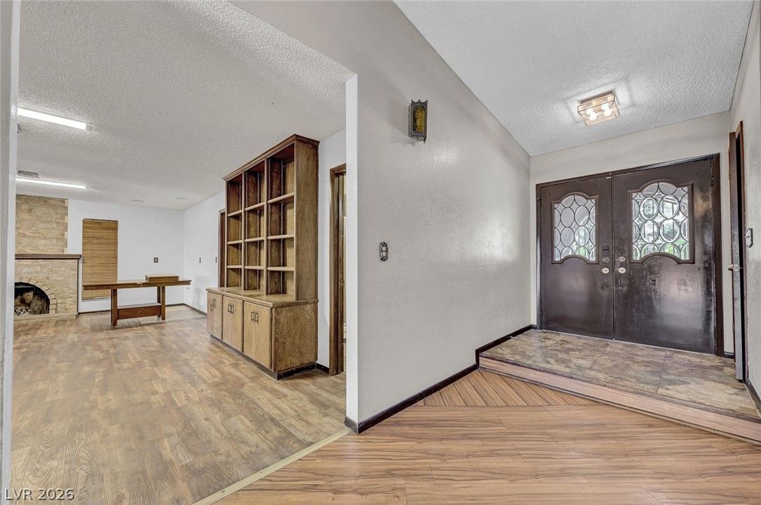 6975 Obannon Drive — photo 5