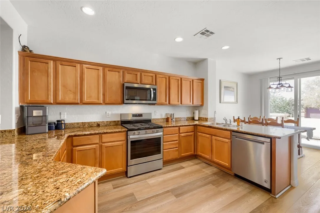 2631 Lochleven Way — photo 3