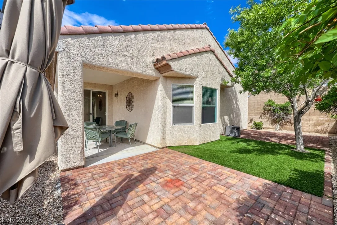 2631 Lochleven Way — photo 5