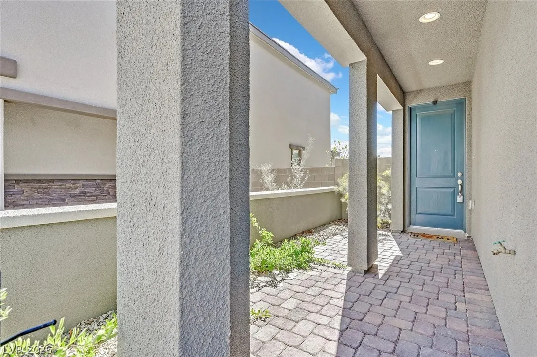 921 Cirrus Cloud Avenue — photo 2