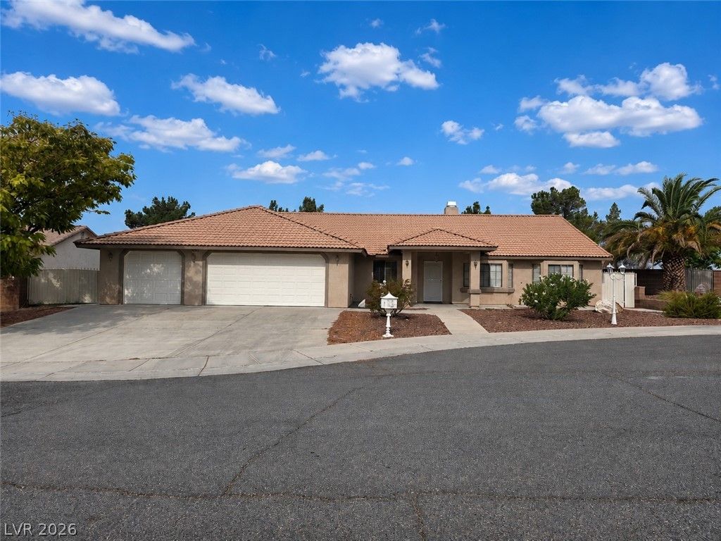 1780 South Vineyard Drive — photo 1 of 1