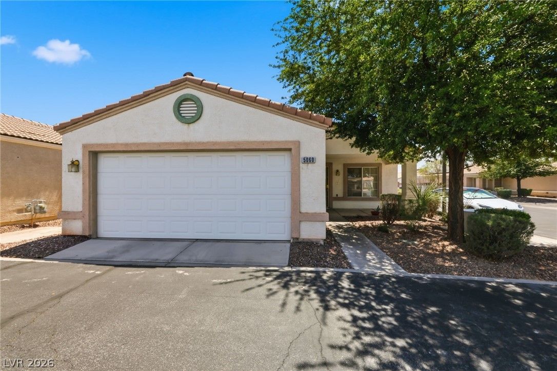 5060 Mascaro Drive — photo 2
