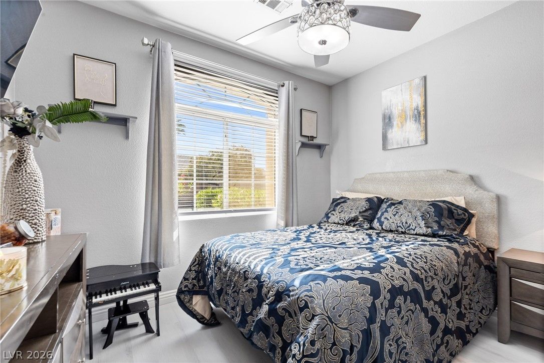 7954 Half Moon Point Drive — photo 2