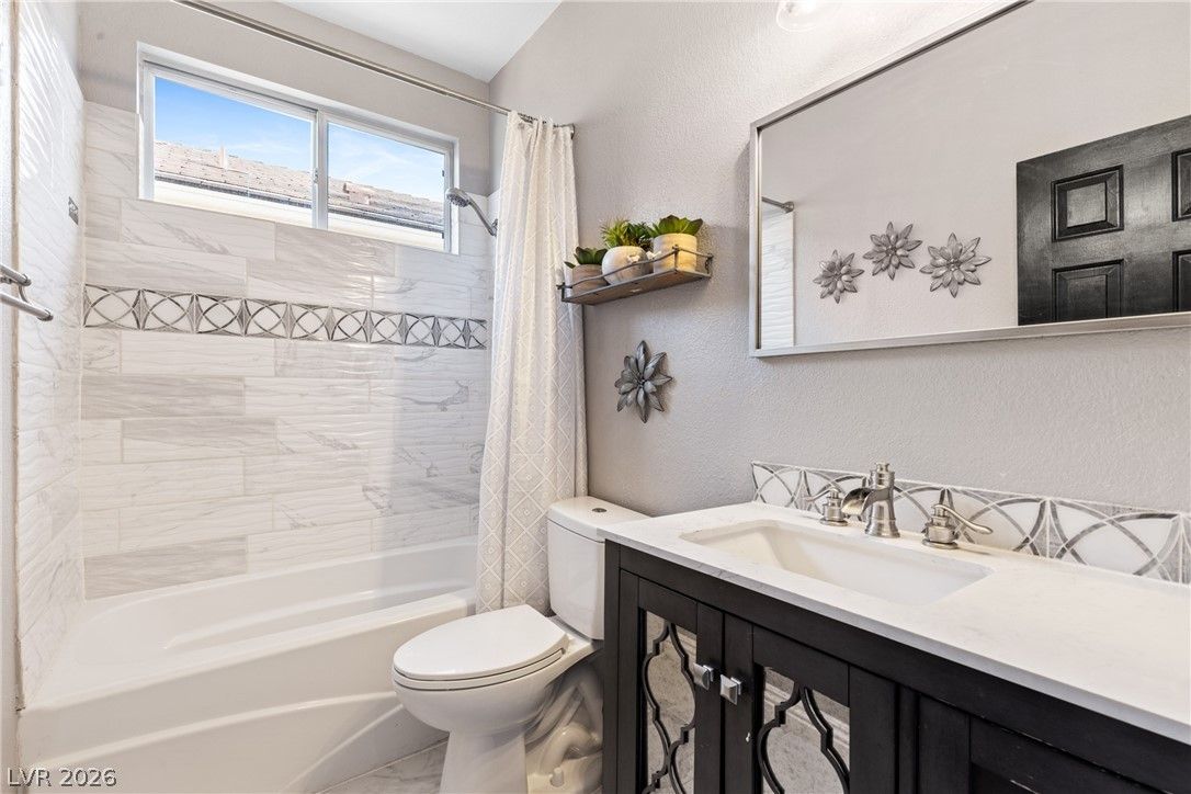 7954 Half Moon Point Drive — photo 3