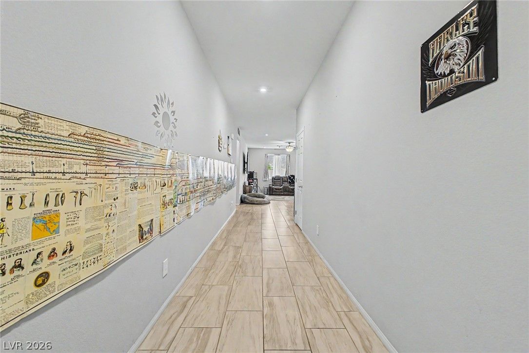 512 Shimmering Sands Avenue — photo 5