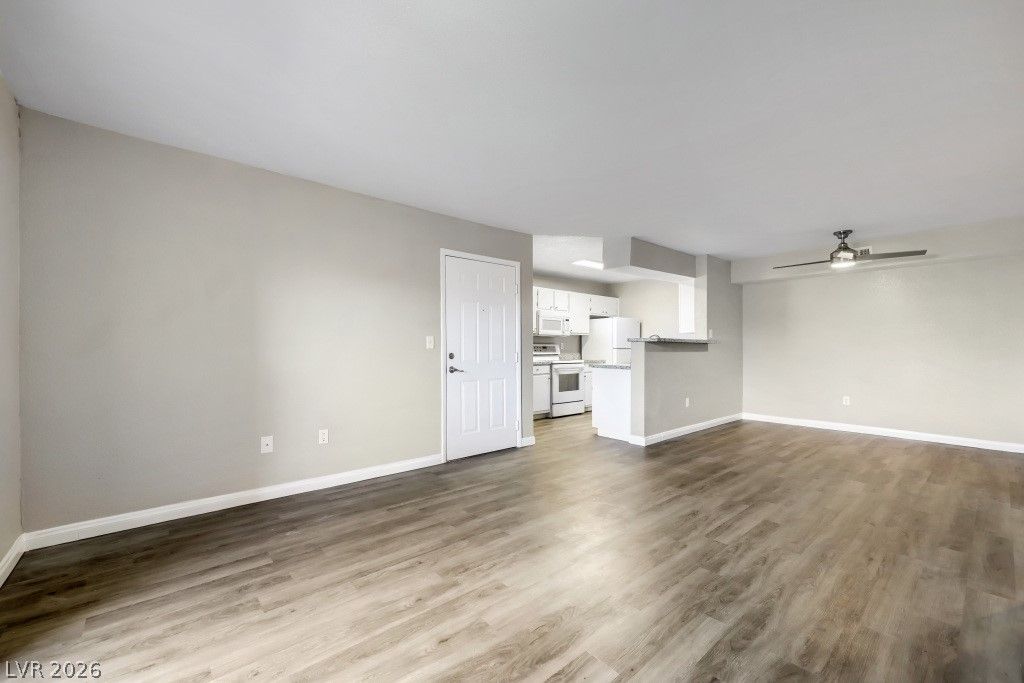 8101 West Flamingo Road 1024 — photo 2 of 7