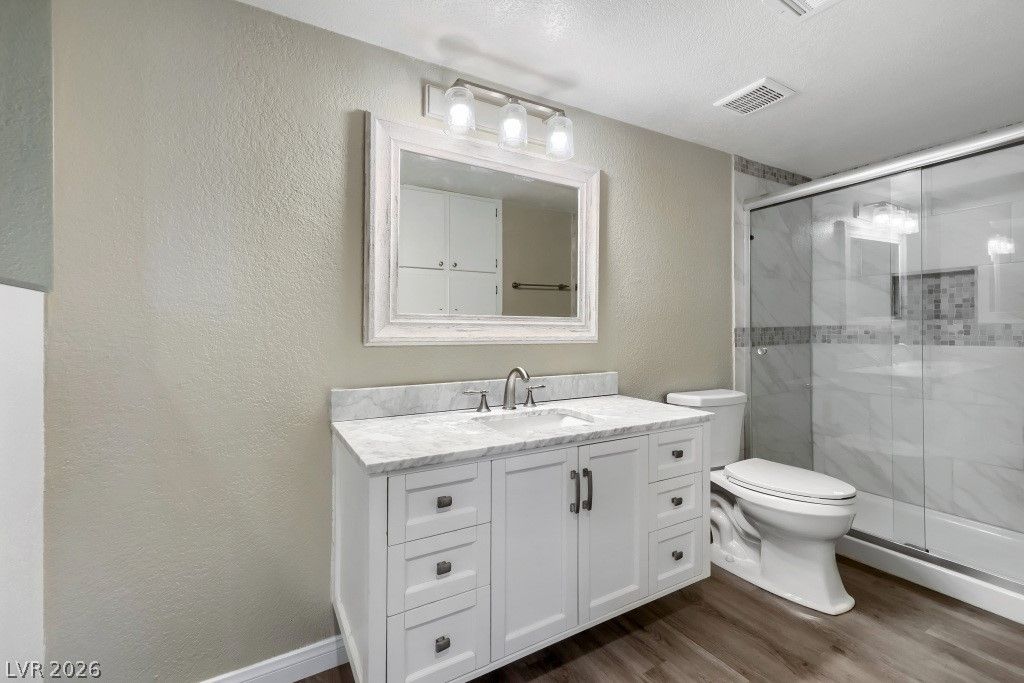 8101 West Flamingo Road 1024 — photo 3 of 7