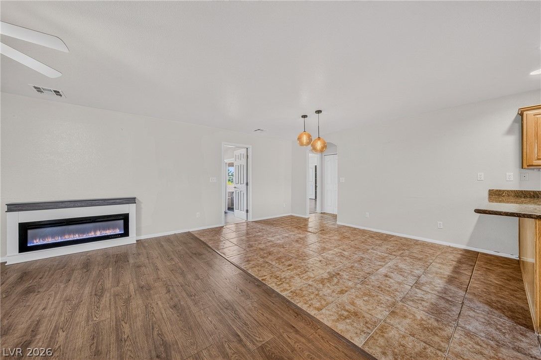 5860 Santovito Street — photo 4