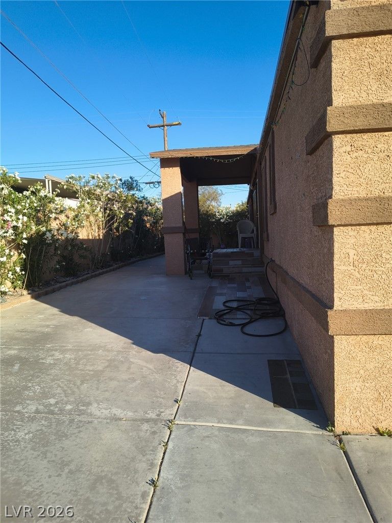 6023 Great Smoky Avenue — photo 3 of 24