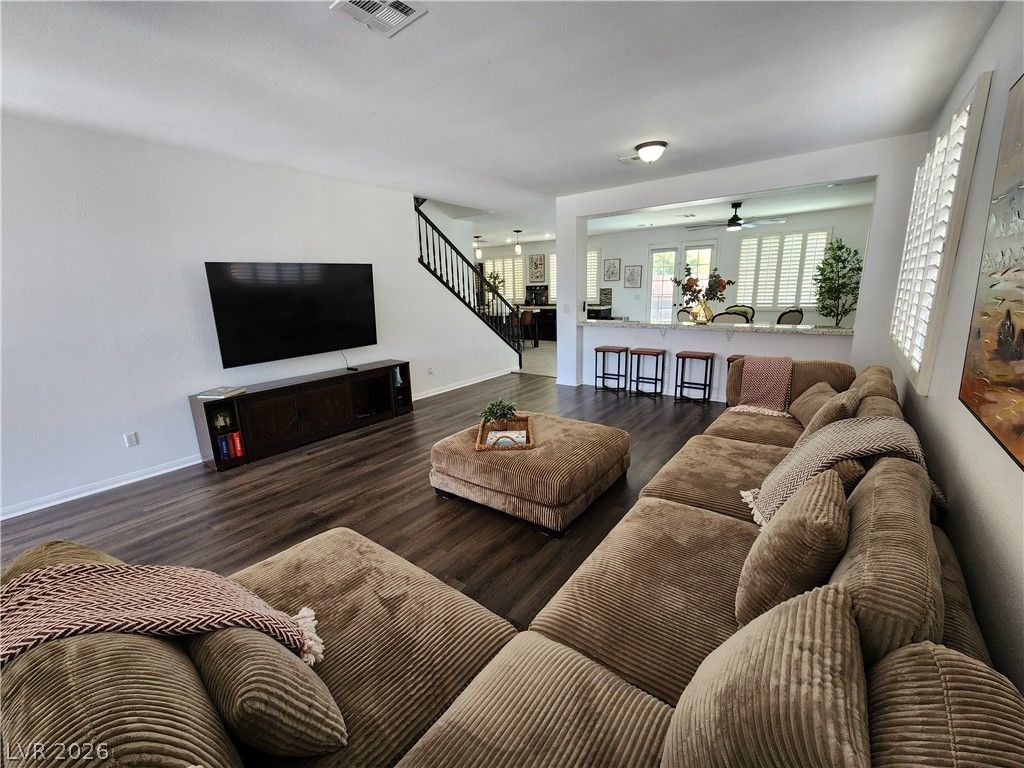 2743 Peekskill Avenue — photo 5