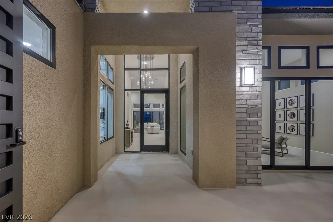 5148 Stone View Drive — photo 4