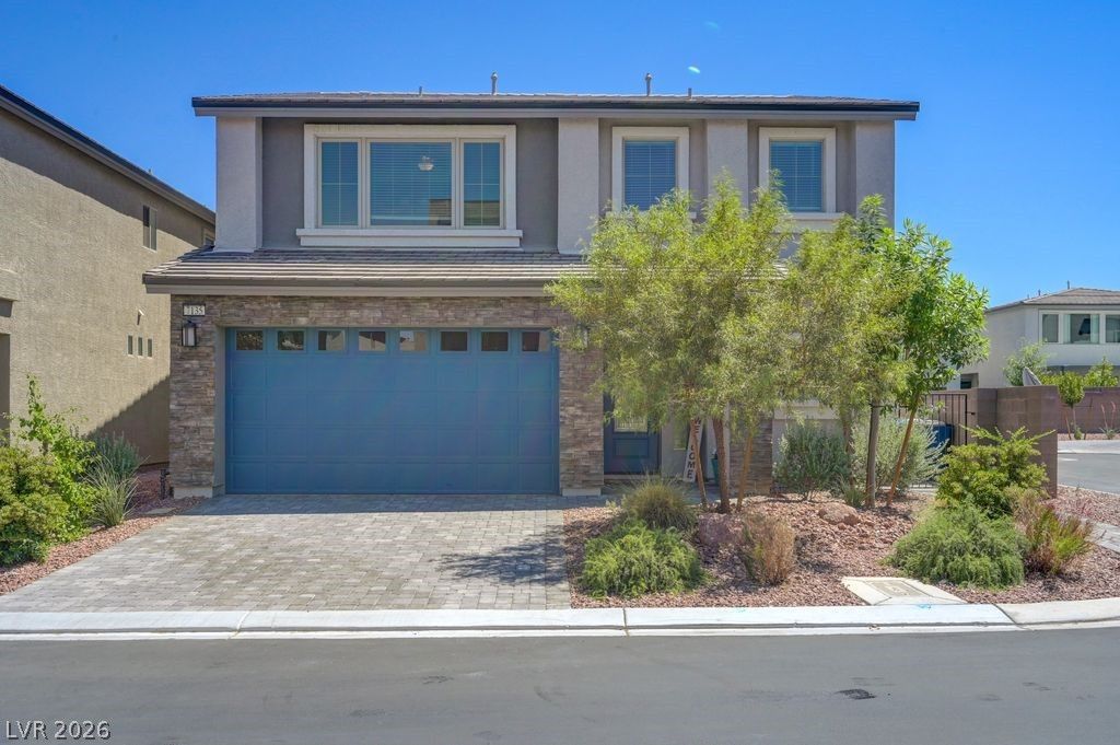7135 Sunland Hills Avenue — photo 2 of 39