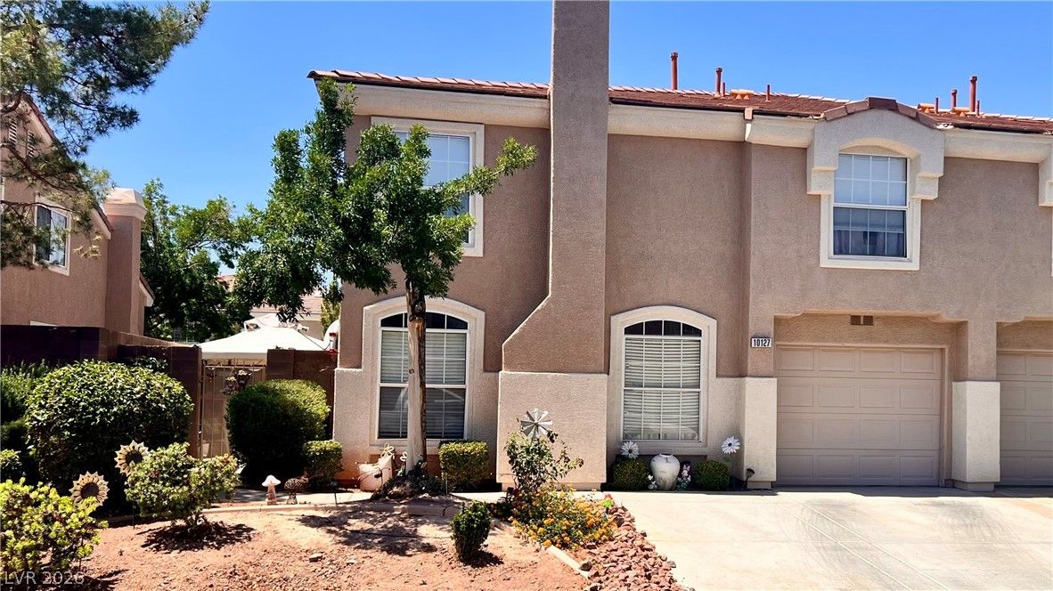 10127 Tumbling Tree Street — photo 1 of 7