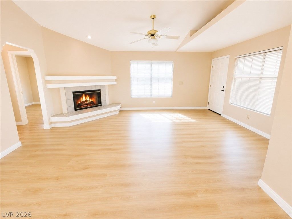 1417 Santa Margarita Street G — photo 4