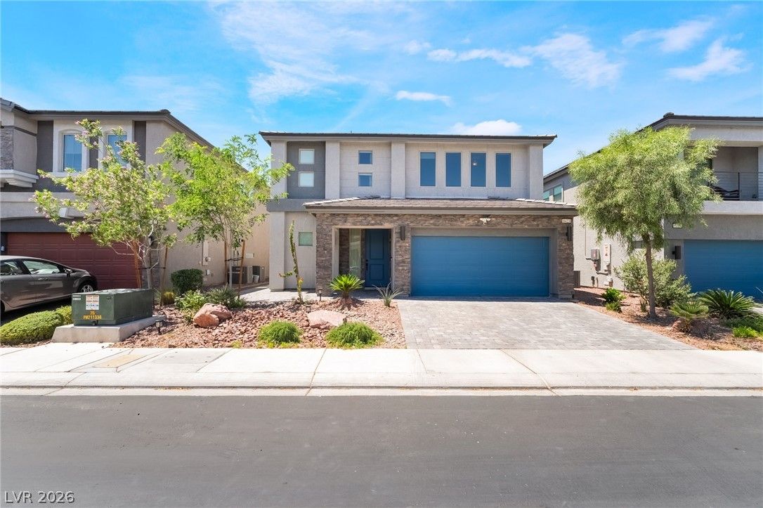 8423 Hawks View Street — photo 2
