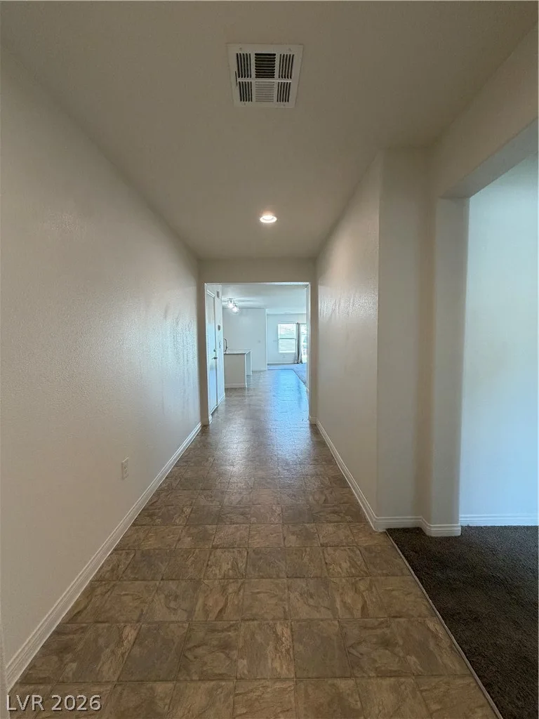 132 West Winston Lane — photo 3