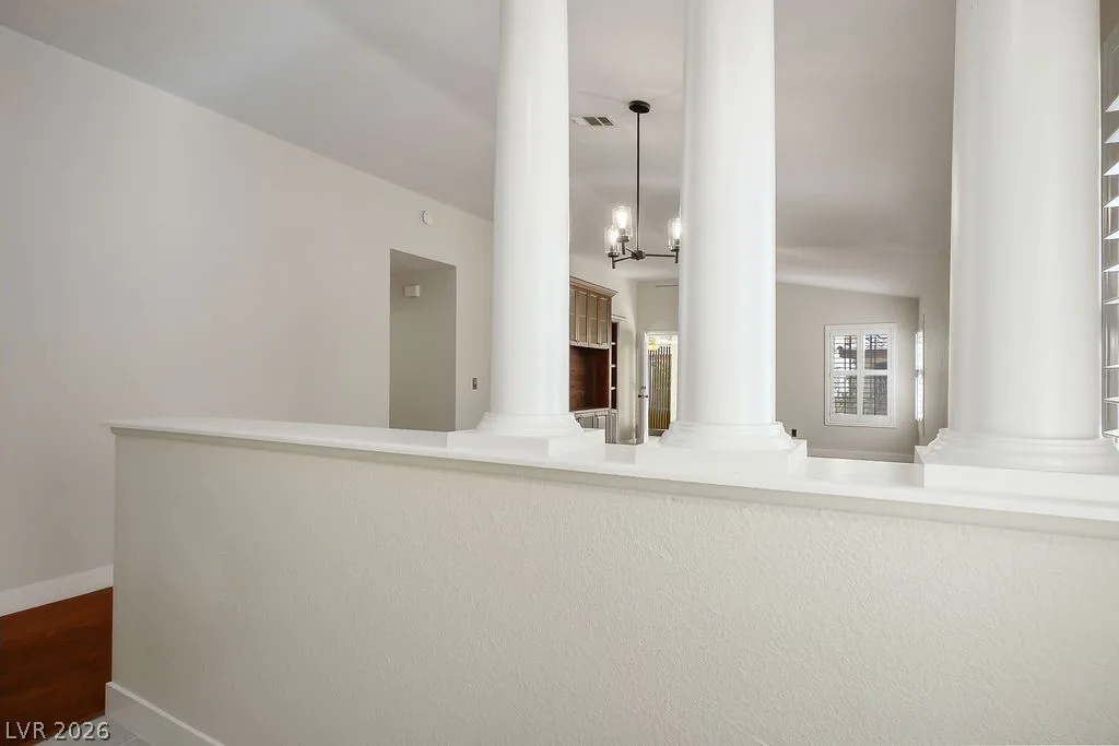 4824 Lawnwood Court — photo 3