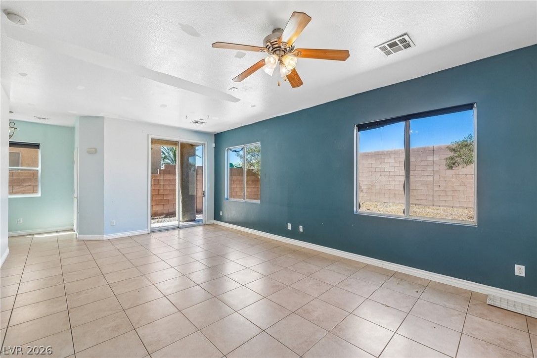 2641 La Mata Street — photo 5